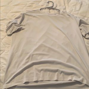 Lululemon men’s metal vent tech